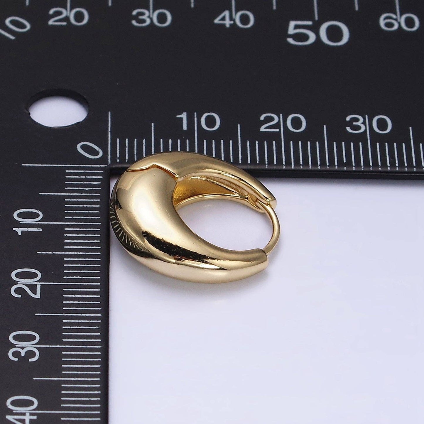 Subtle Wealth Huggie Earring | 14K Gold Filled